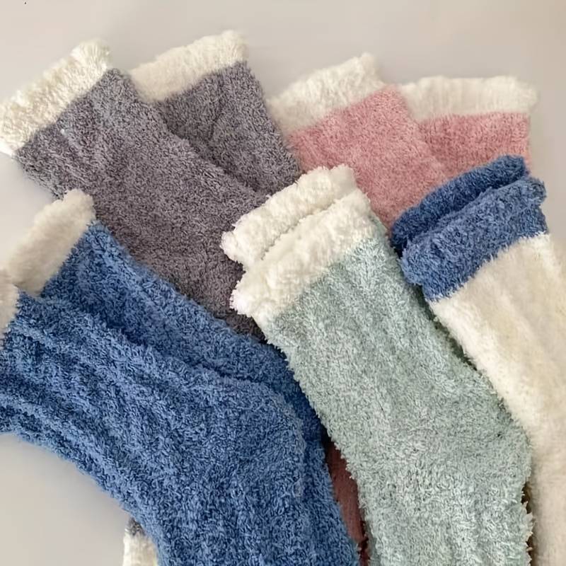 7 Pairs of warm Socks