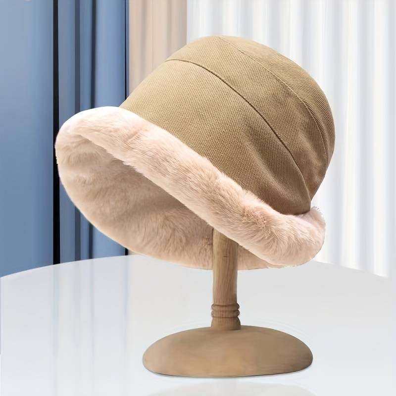 Fur lined bucket hat