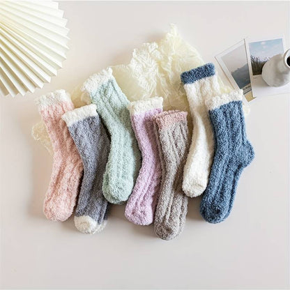 7 Pairs of warm Socks