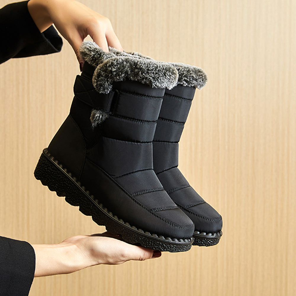 Warm waterproof boots